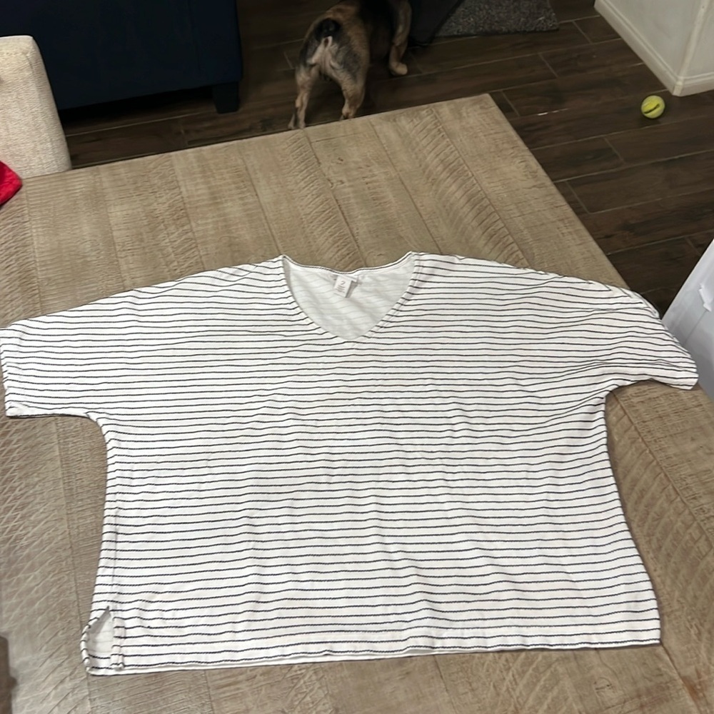 Super cute white and black top from Weekends by Chico’s